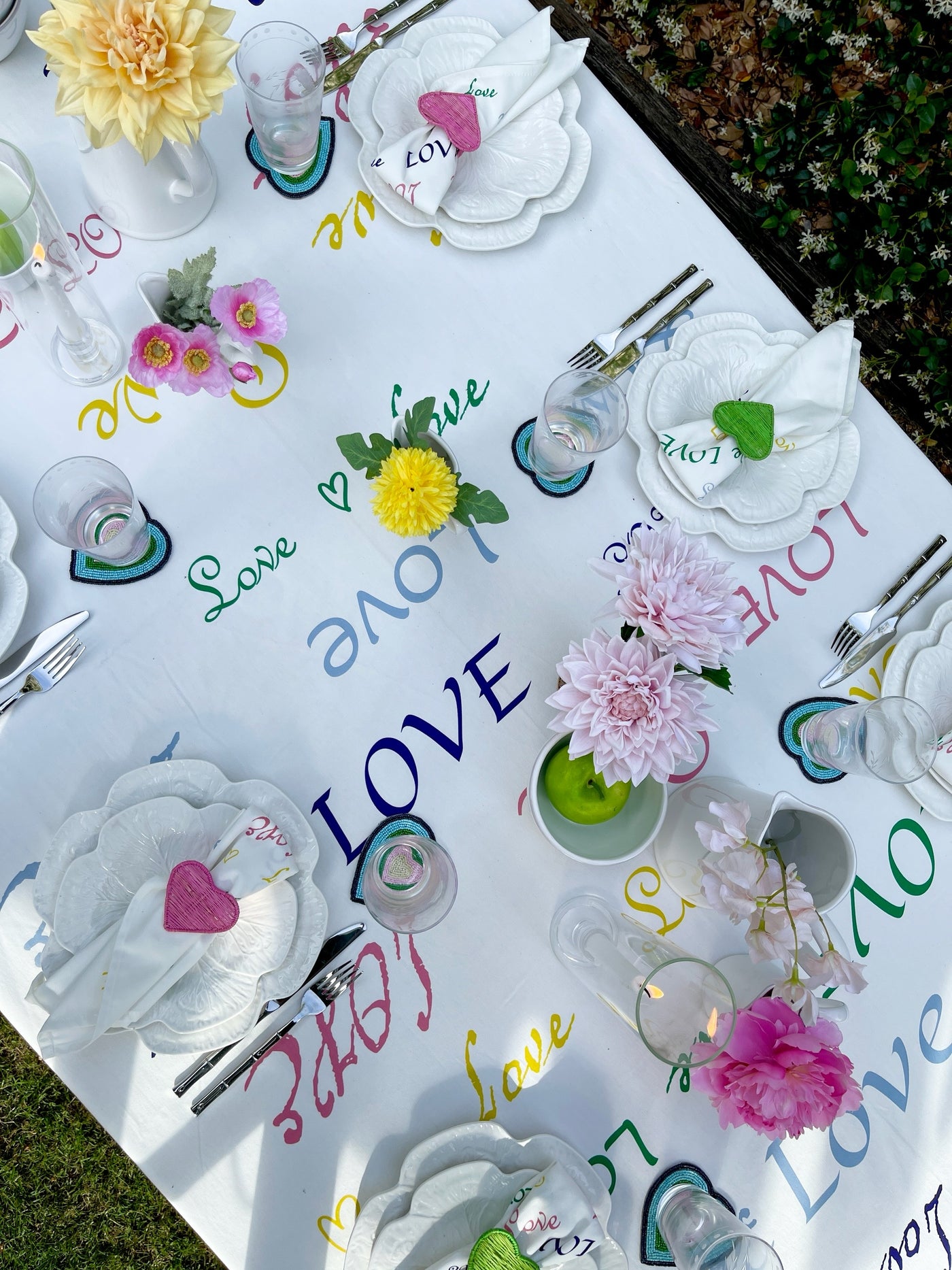 'Love is in the Air' Cotton Tablecloth