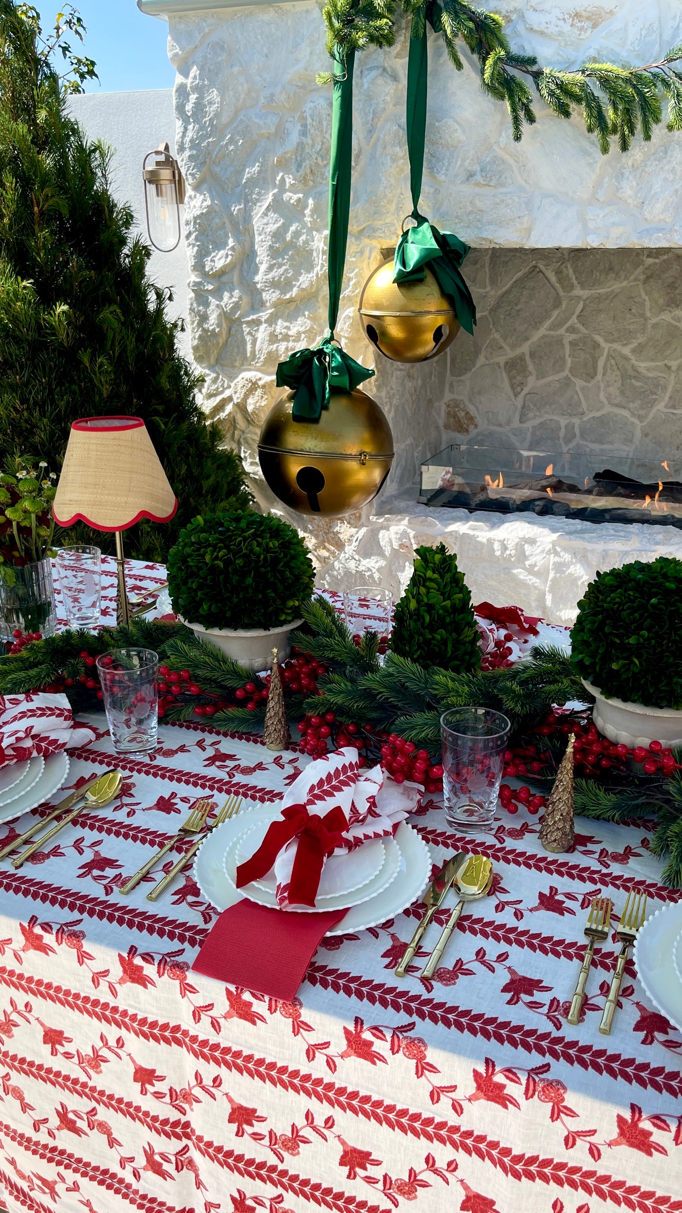 Gold Table Top Christmas Tree - Large - 20cm