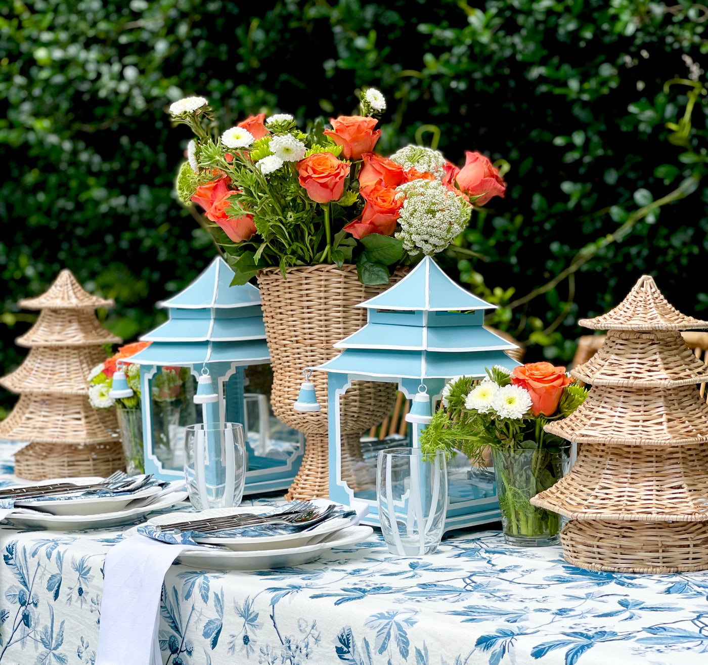 LARGE 31cm Pagoda - Pale Blue with White Trim