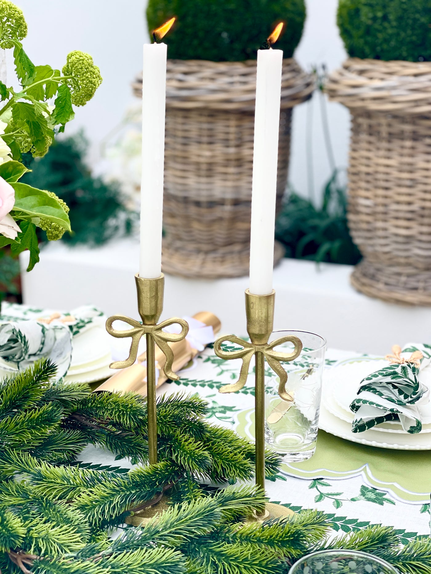 Set of 2 - Golden Bow Candle Holders