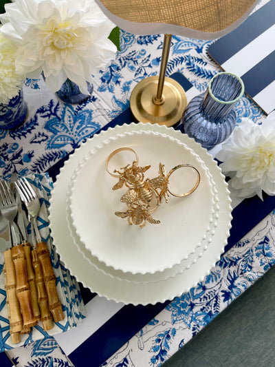 Pretty Bee Napkin Ring - Gold