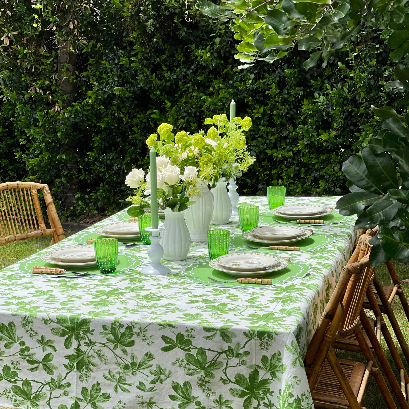 'Chestnut - Green' - Tablecloth by D'Ascoli
