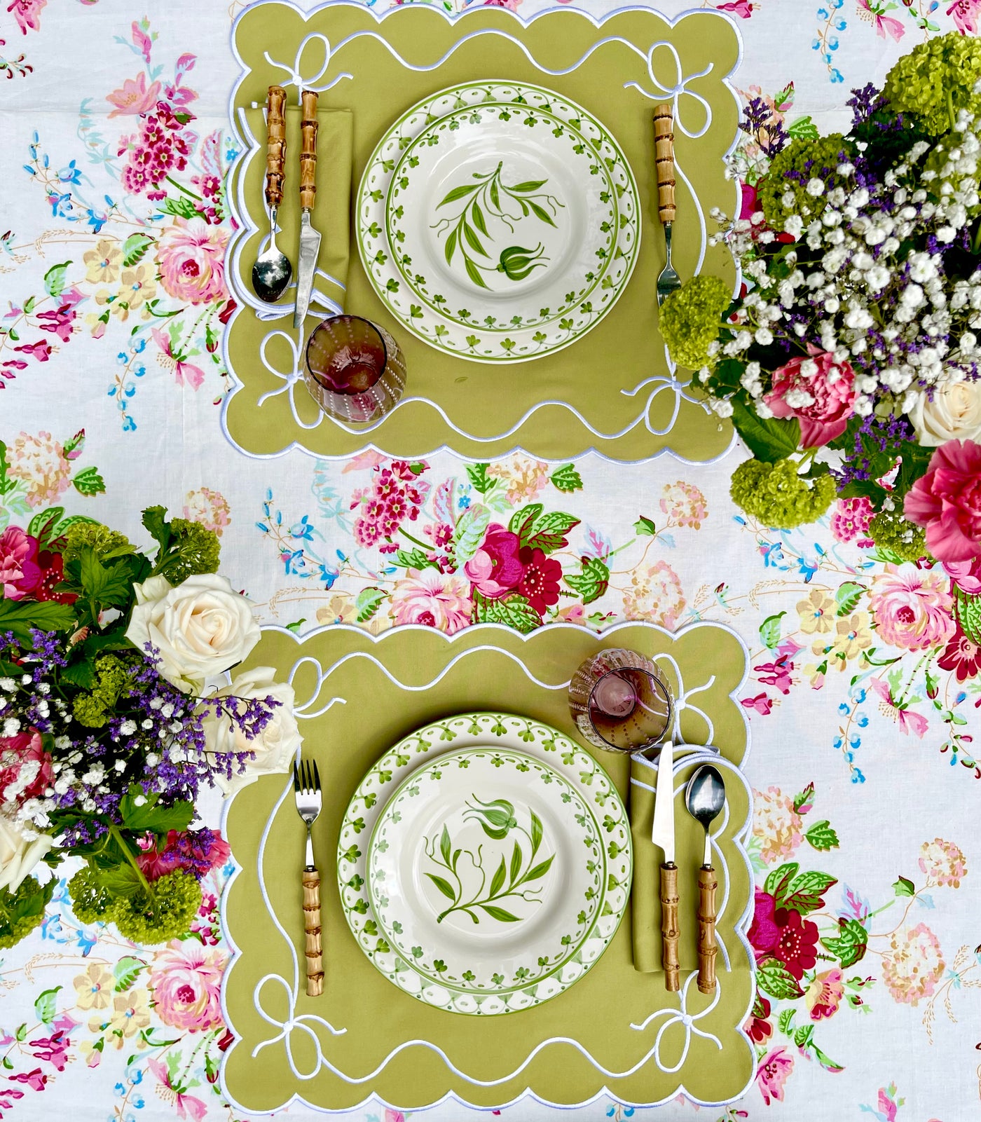 'High Tea' Placemat and Napkin Set - Olive Green 'Bows'